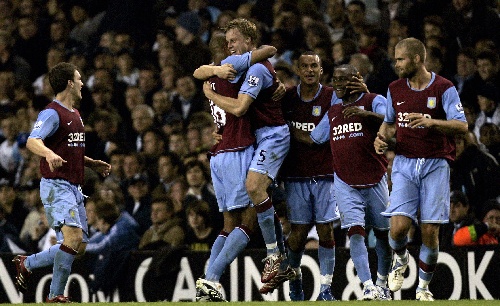 热议！韩国全能国脚遭中超多队哄抢，浙江在列，买断费100万美元（韩国全能国脚成中超香饽饽，浙江参与争夺，买断价100万美元）