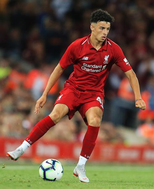 孙兴慜热刺生涯经典瞬间：斩英超金靴&普斯卡什奖、欧联圆梦（孙兴慜热刺高光回顾：英超金靴与普斯卡什奖加身，欧联圆梦）