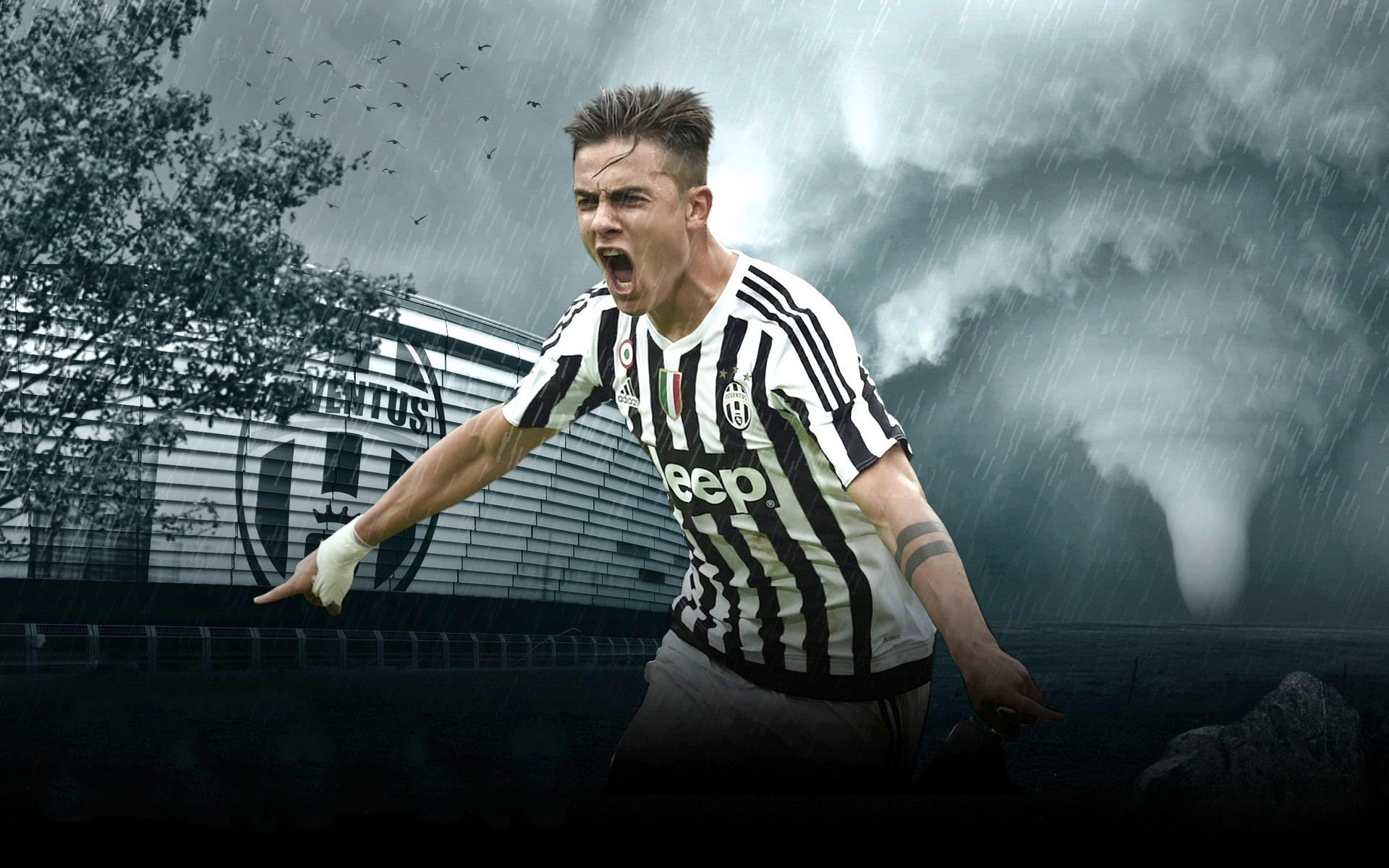 记者：恩德里克1月租借去里昂，正筹备搬家但皇马告知先等等（记者：恩德里克预计1月租借赴里昂，已准备搬家但被皇马要求等待）