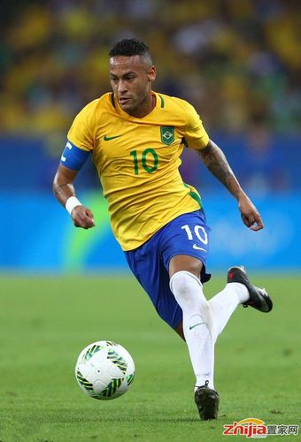 重磅！皇马1500欧元撬动洛格罗尼耶斯天才少年 多家西甲豪门竞相追逐（皇马以1500欧撬走洛格罗尼耶斯天才新星，西甲多豪门竞逐）