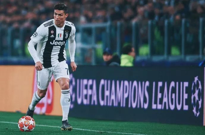 柏林联合状态下滑，莱比锡红牛能否轻松再取一胜？（柏林联合低迷，莱比锡红牛能否再度轻松取胜？）