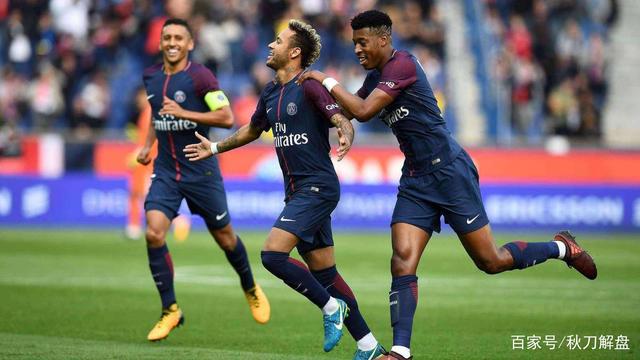 篮球勇士球员训练营表现亮眼（勇士队球员在训练营中表现出色）