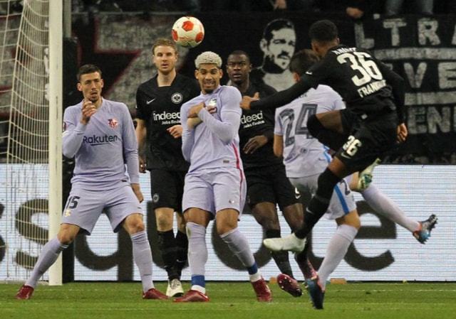 克罗地亚队史395场比赛，首次在2球落后的逆境下完成逆转（队史395战首例：克罗地亚两球落后仍完成逆转）