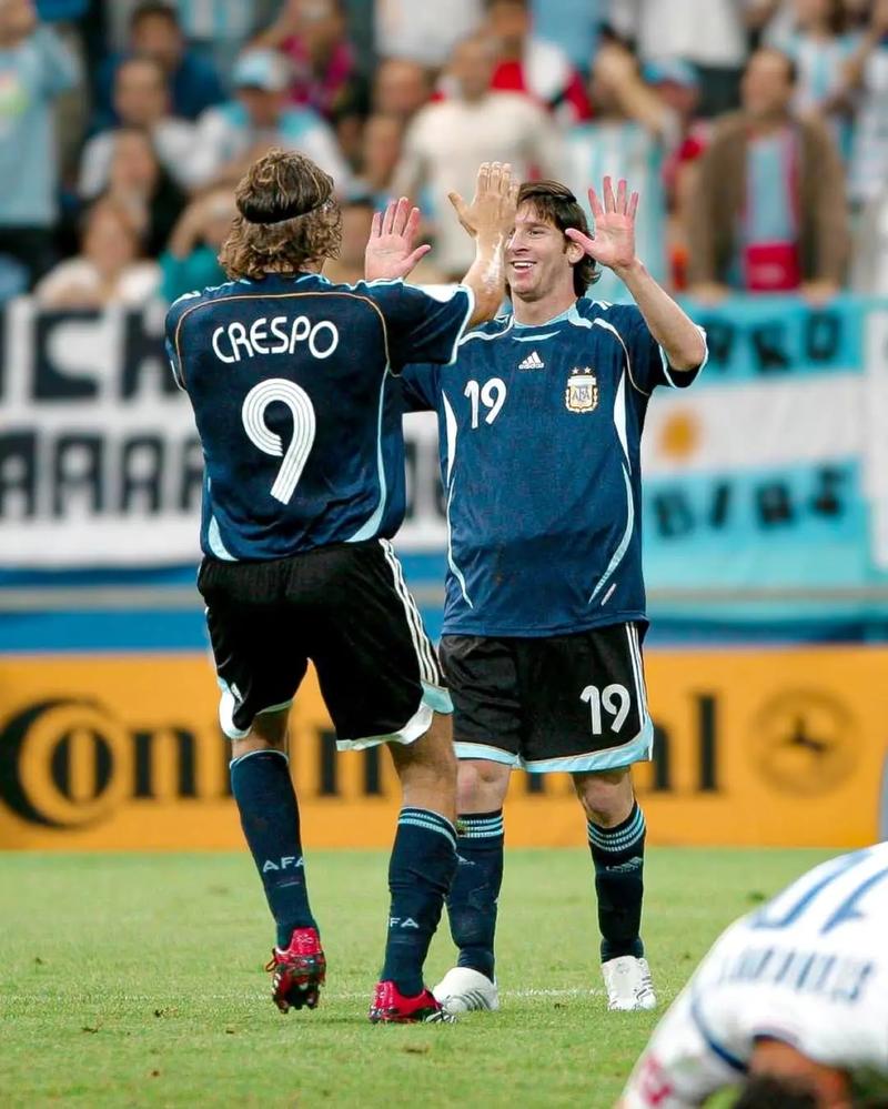 俄媒：俄罗斯足协否认筹办替代世界杯赛事，表示该消息不属实（俄媒：俄足协驳斥筹办世界杯替代赛传闻，称消息失实）